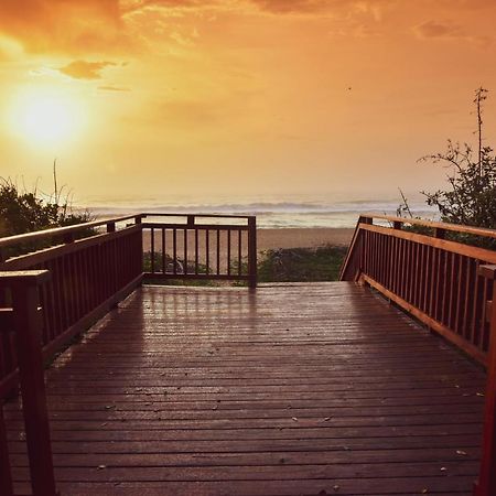 La Lucia Sands Beach Resort Durban Exterior foto