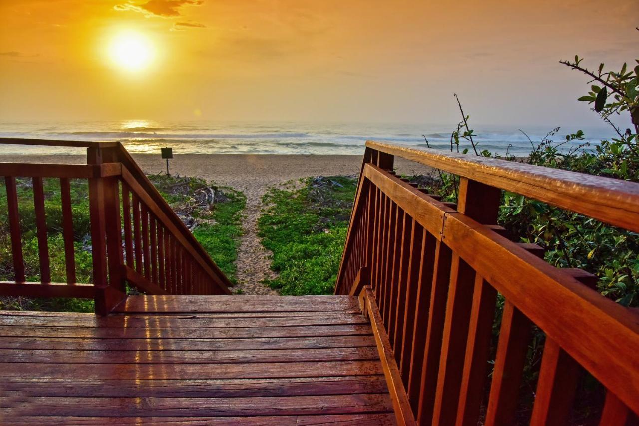 La Lucia Sands Beach Resort Durban Exterior foto